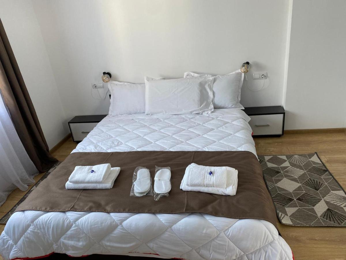 Casa Cerbului Apartment Viseu de Sus Bagian luar foto