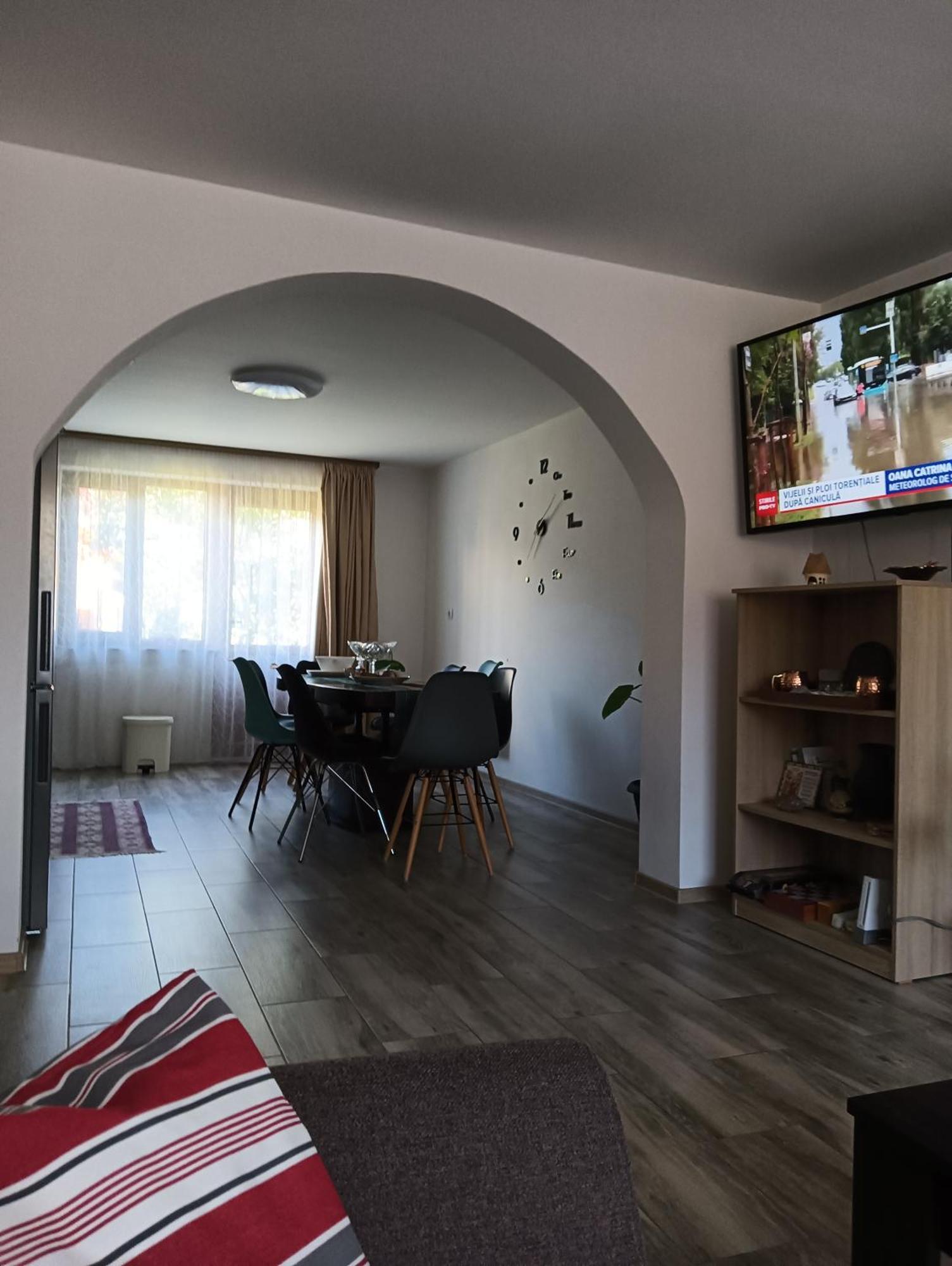 Casa Cerbului Apartment Viseu de Sus Bagian luar foto